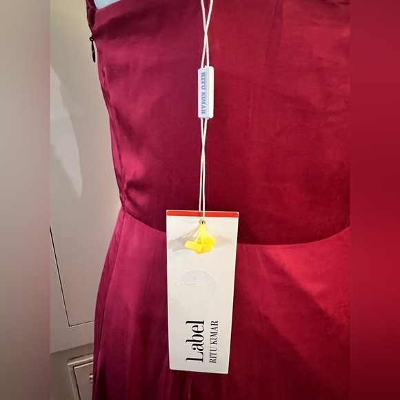 Ritu Kumar Label Wine One-Shoulder Dress - Picture 11 of 13